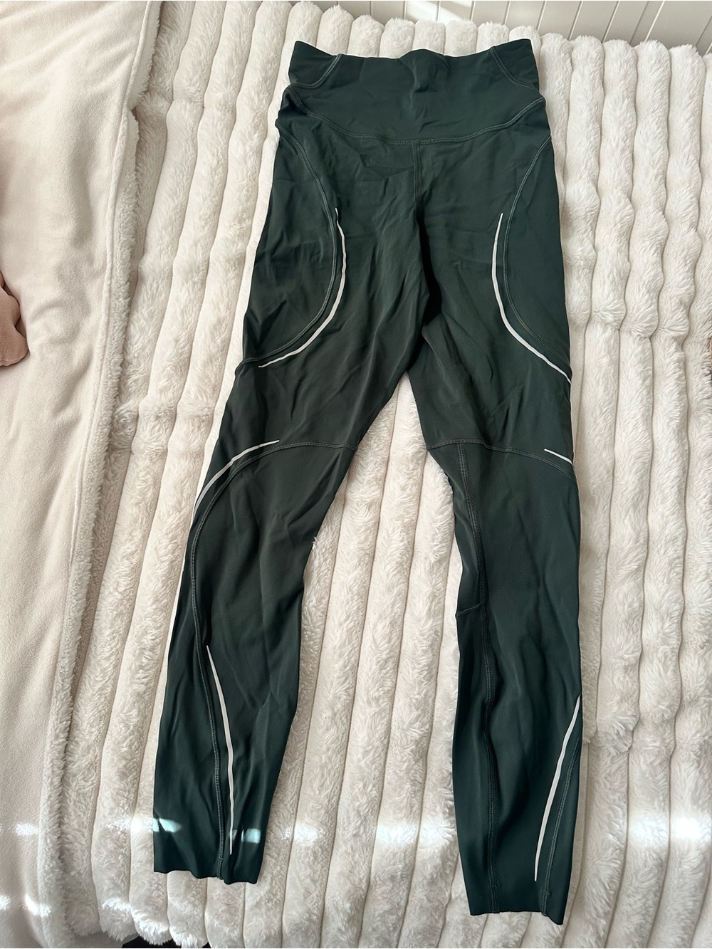 lululemon athletica green High-Waist Leggings with Reflective Piping. FULL LENGT